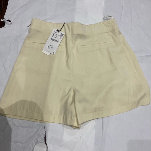 🛍️NEW ZARA HIGH WAISTED SHORTS - Picture 2 of 7